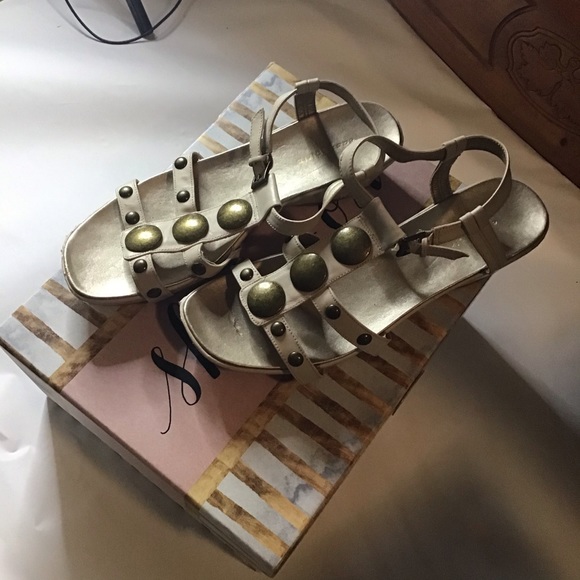 Easy Spirit Cream Wedge Sandals 10M - Picture 5 of 6